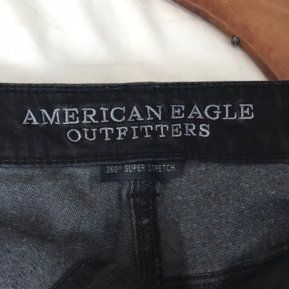 Shorts - Picture 2 of 3